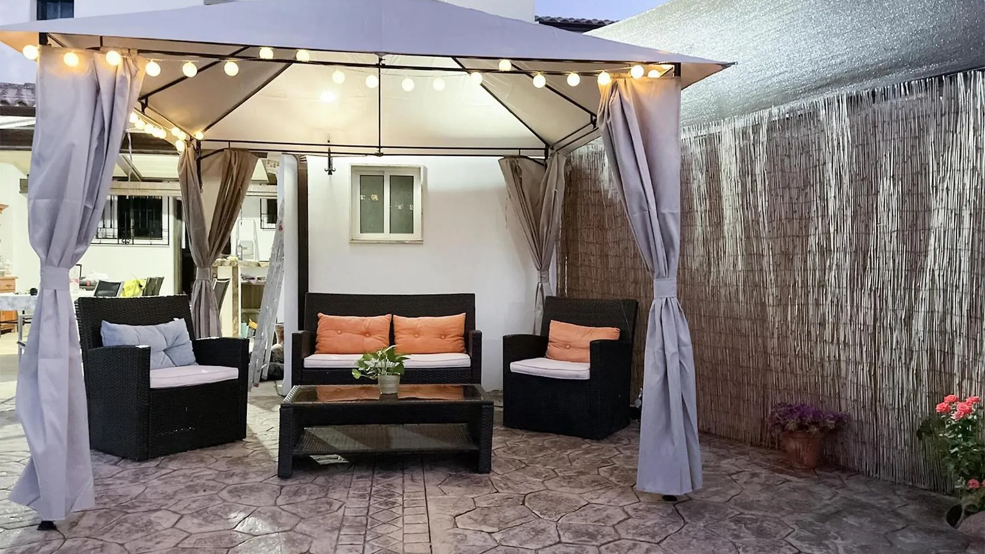 펜션 Pet Friendly Home In Las Lagunillas 스페인